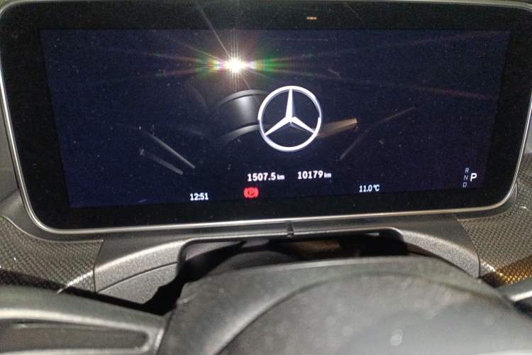 Used Mercedes-Benz CLE 2025 CLE 300 4MATIC Dynamic Coupe Odometer Close Up