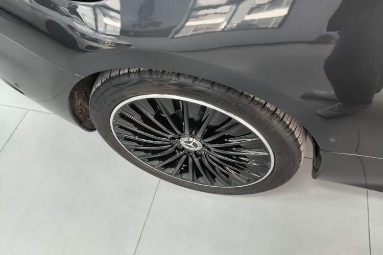 Used Mercedes-Benz CLE 2025 CLE 260 Convertible Coupe Right Rear Wheel Hub