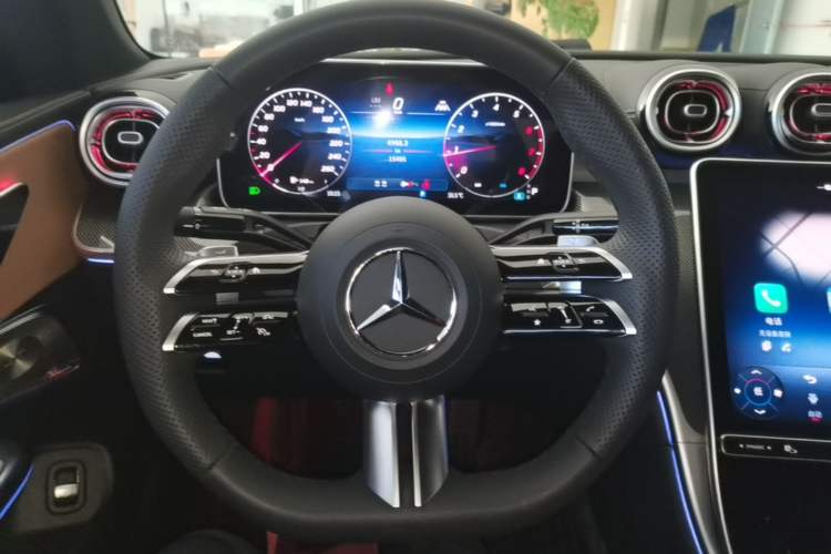Used Mercedes-Benz CLE 2025 CLE 300 4MATIC Dynamic Coupe Steering Wheel