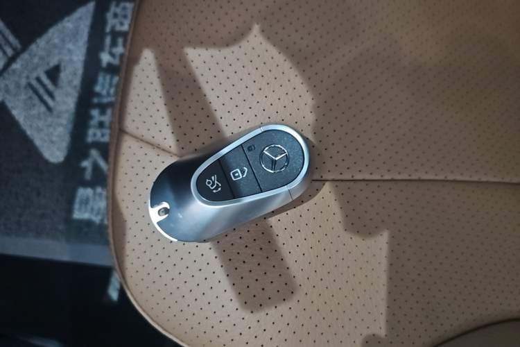 Used Mercedes-Benz CLE 2025 CLE 260 Coupe Vehicle Key
