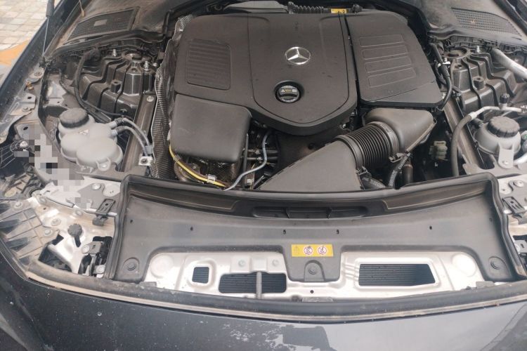 Used Mercedes-Benz CLE 2025 CLE 260 Convertible Coupe Engine Bay