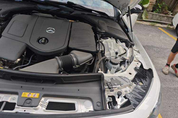 Used Mercedes-Benz CLE 2025 CLE 260 Coupe Engine Bay Left