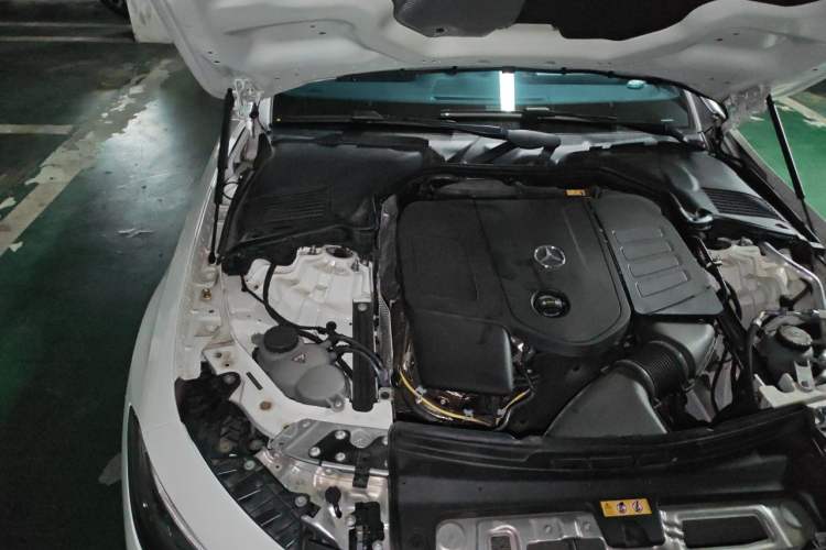 Used Mercedes-Benz CLE 2025 CLE 260 Coupe Engine Bay Right