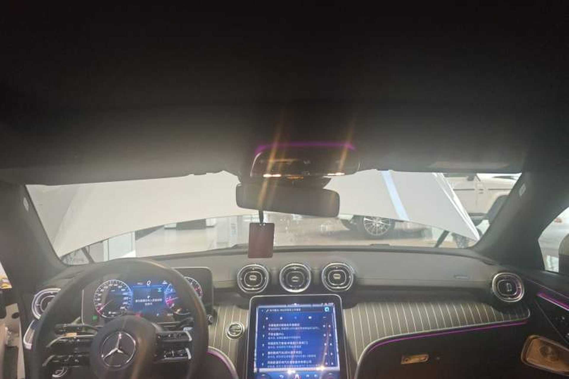 Used Mercedes-Benz CLE 2025 CLE 300 4MATIC Dynamic Coupe Headliner