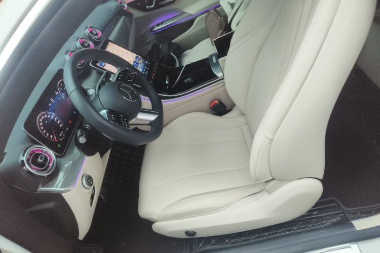 Used Mercedes-Benz CLE 2025 CLE 260 Coupe Left Front Seat