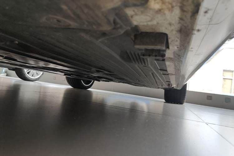 Used Mercedes-Benz CLE 2025 CLE 260 Coupe Left Side Sill