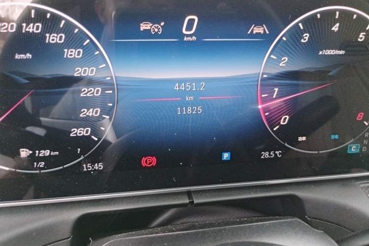 Used Mercedes-Benz CLE 2025 CLE 260 Convertible Coupe Odometer Close Up