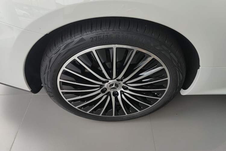 Used Mercedes-Benz CLE 2025 CLE 260 Coupe Right Rear Wheel Hub