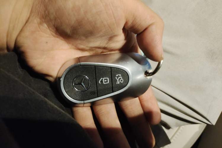 Used Mercedes-Benz CLE 2025 CLE 260 Convertible Coupe Vehicle Key