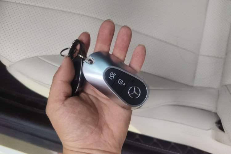 Used Mercedes-Benz CLE 2025 CLE 260 Coupe Vehicle Key