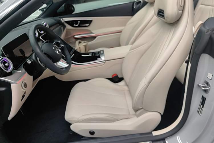 Used Mercedes-Benz CLE 2026 CLE 260 Convertible Coupe Left Front Seat