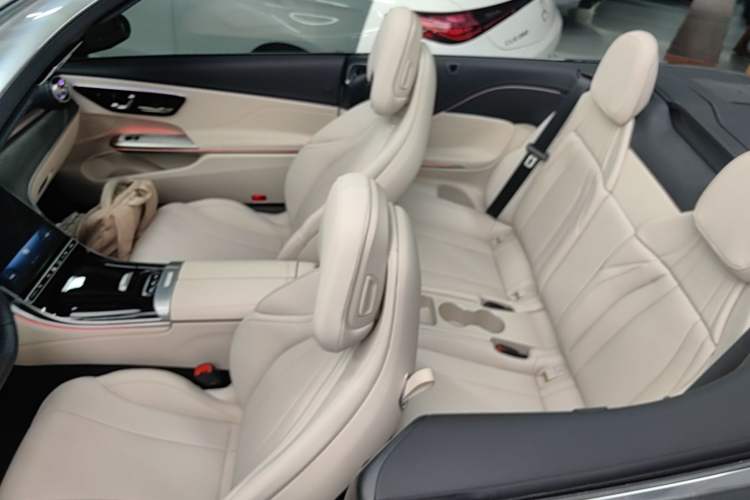 Used Mercedes-Benz CLE 2026 CLE 260 Convertible Coupe Roof