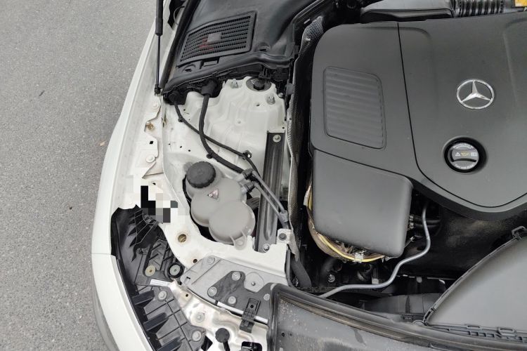 Used Mercedes-Benz CLE 2026 CLE 260 Convertible Coupe Engine Bay Right