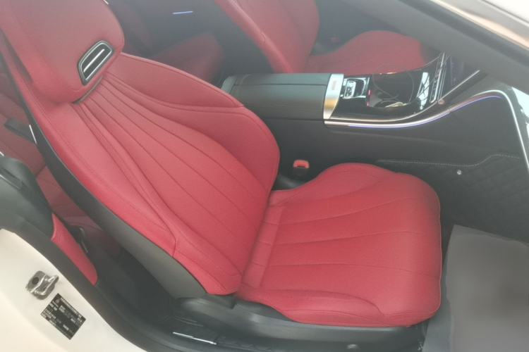 Used Mercedes-Benz CLE 2026 CLE 260 Convertible Coupe Right Front Seat