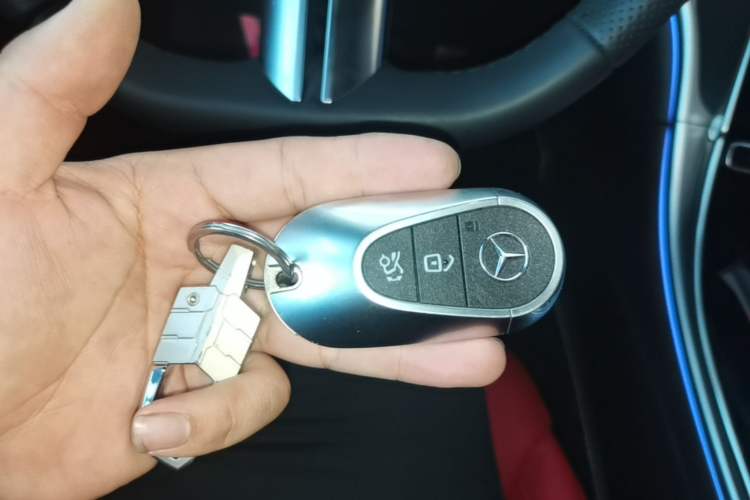 Used Mercedes-Benz CLE 2026 CLE 260 Convertible Coupe Vehicle Key