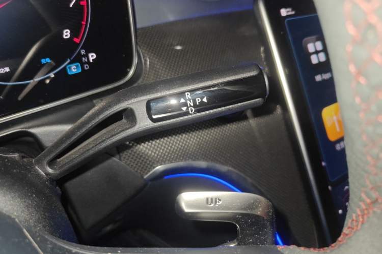Used Mercedes-Benz CLE AMG 2025 AMG CLE 53 4MATIC+ Coupe Gear Lever