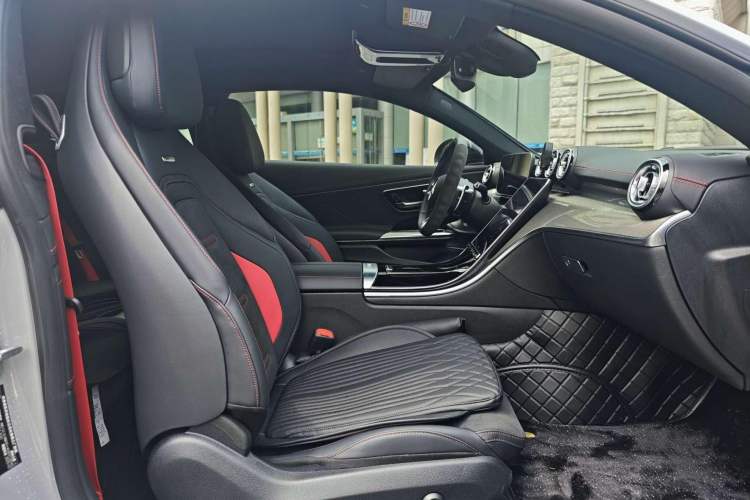 Used Mercedes-Benz CLE AMG 2025 AMG CLE 53 4MATIC+ Coupe Interior 4