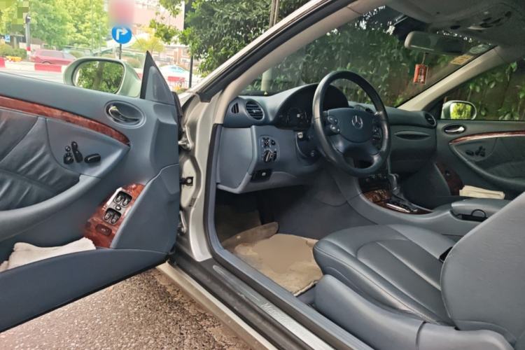 Used Mercedes-Benz CLK-Class 2004 CLK 240 Sports Coupe Driver Seat