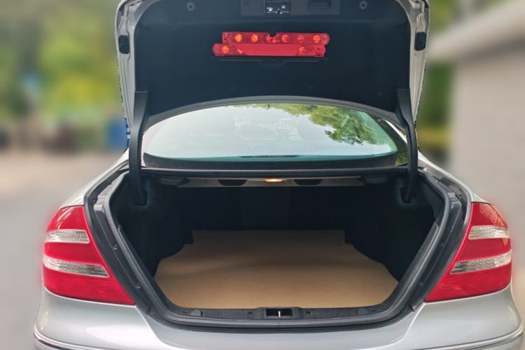 Used Mercedes-Benz CLK-Class 2004 CLK 240 Sports Coupe Trunk