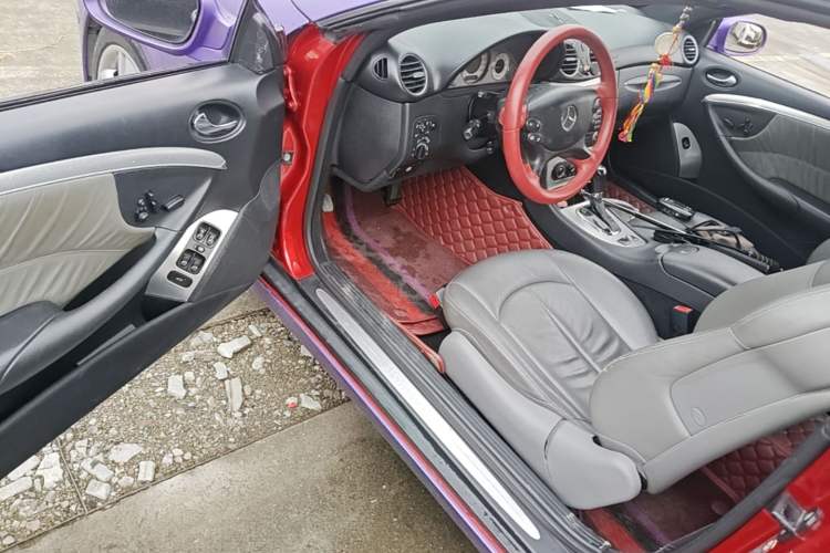 Used Mercedes-Benz CLK-Class 2006 CLK 280 Convertible Sports Car Driver Seat