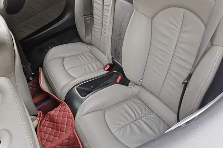 Used Mercedes-Benz CLK-Class 2006 CLK 280 Convertible Sports Car Left Rear Seat