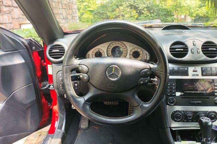 Used Mercedes-Benz CLK-Class 2006 CLK 200K Convertible Sports Car Steering Wheel