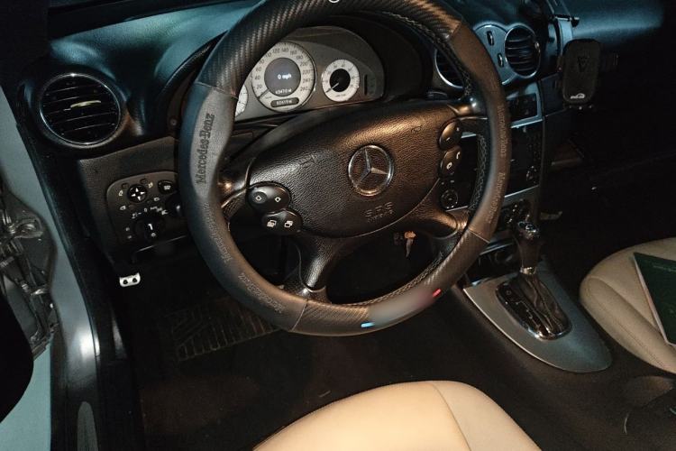 Used Mercedes-Benz CLK-Class 2006 CLK 280 two-door coupe Steering Wheel
