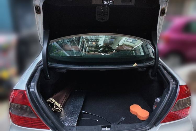 Used Mercedes-Benz CLK-Class 2006 CLK 200K two-door coupe Trunk