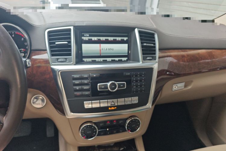Used Mercedes-Benz CLK-Class  Audio And AC Panel