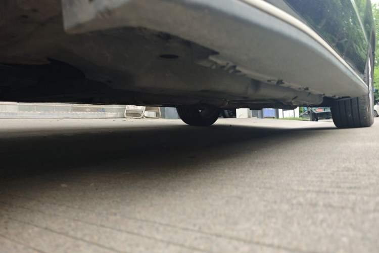 Used Mercedes-Benz CLK-Class  Chassis Front Left
