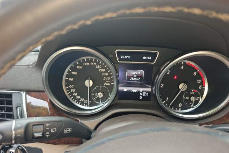 Used Mercedes-Benz CLK-Class  Instrument Cluster