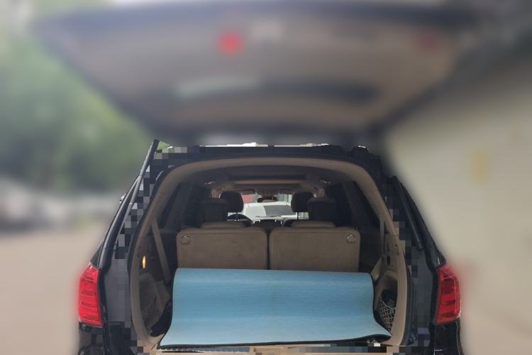 Used Mercedes-Benz CLK-Class  Trunk