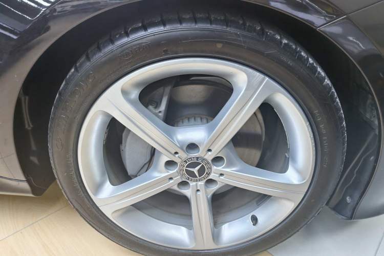 Used Mercedes-Benz CLS 2018 CLS 300 Dynamic Edition Exterior 4