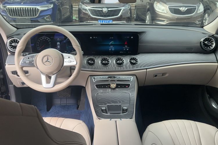 Used Mercedes-Benz CLS 2021 CLS 300 Sport Edition Interior 3