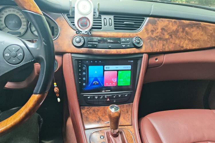 Used Mercedes-Benz CLS 2009 CLS 300 Audio And AC Panel