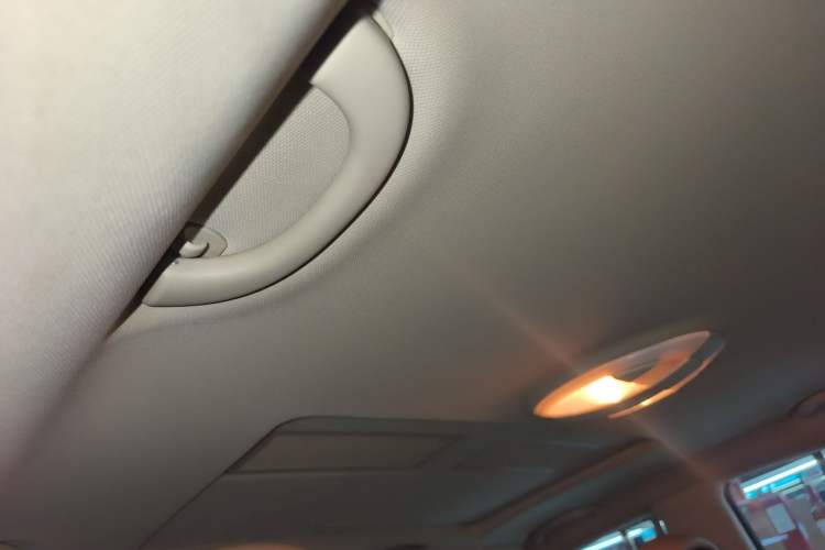 Used Mercedes-Benz CLS 2009 CLS 300 Headliner