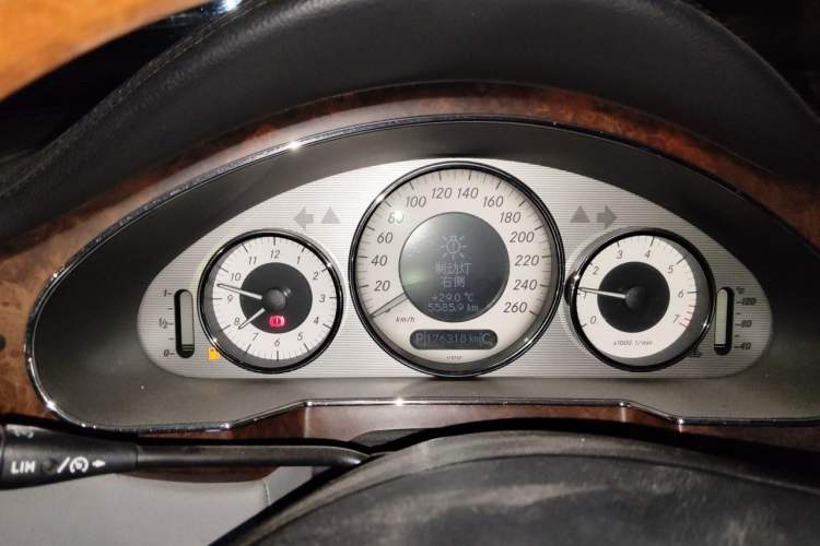 Used Mercedes-Benz CLS 2009 CLS 300 Instrument Cluster