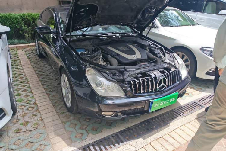 Used Mercedes-Benz CLS 2009 CLS 300 Right Front Headlight