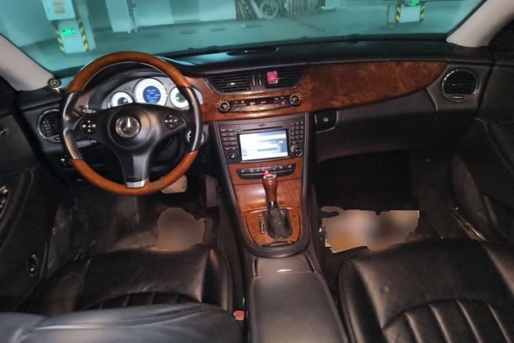 Used Mercedes-Benz CLS 2009 CLS 300 Center Console