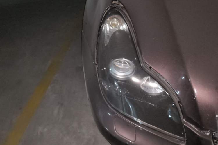 Used Mercedes-Benz CLS 2009 CLS 300 Right Front Headlight