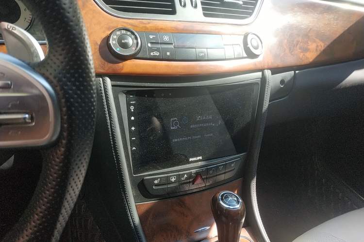 Used Mercedes-Benz CLS 2009 CLS 300 Audio And AC Panel