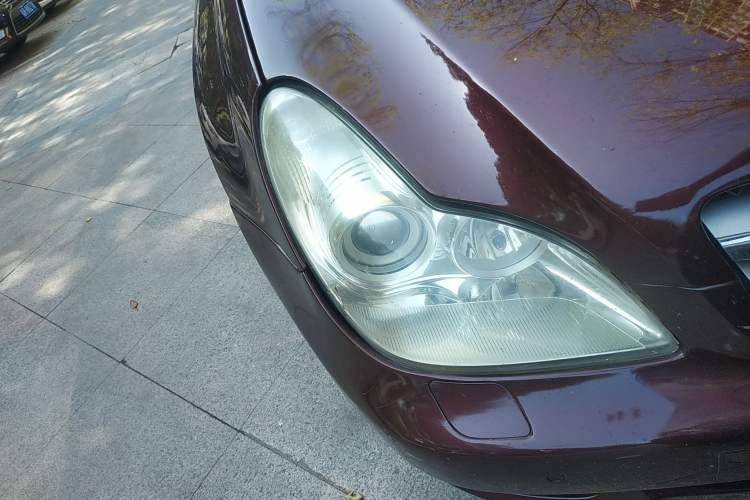 Used Mercedes-Benz CLS 2009 CLS 300 Right Front Headlight