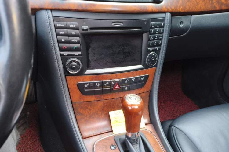Used Mercedes-Benz CLS 2009 CLS 300 Audio And AC Panel