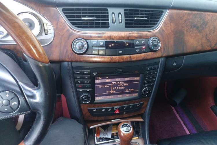 Used Mercedes-Benz CLS 2009 CLS 300 Audio And AC Panel
