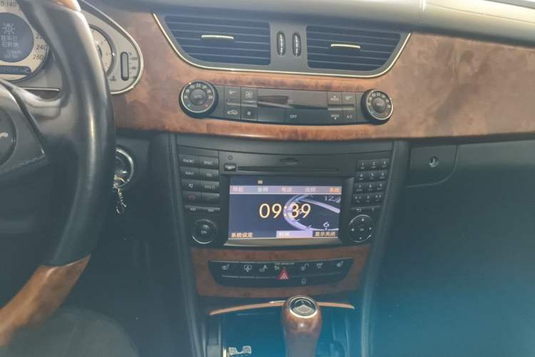 Used Mercedes-Benz CLS 2009 CLS 300 Audio And AC Panel