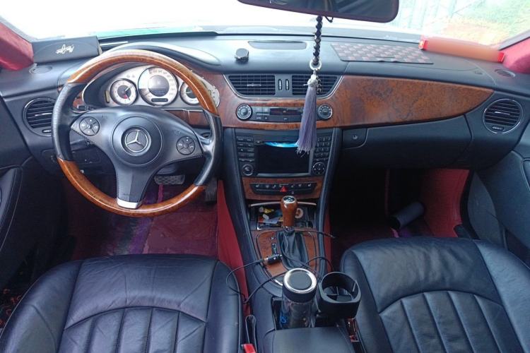 Used Mercedes-Benz CLS 2009 CLS 300 Center Console