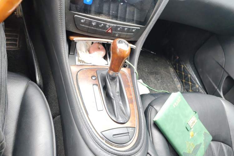Used Mercedes-Benz CLS 2009 CLS 300 Gear Lever
