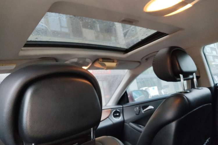 Used Mercedes-Benz CLS 2009 CLS 300 Headliner