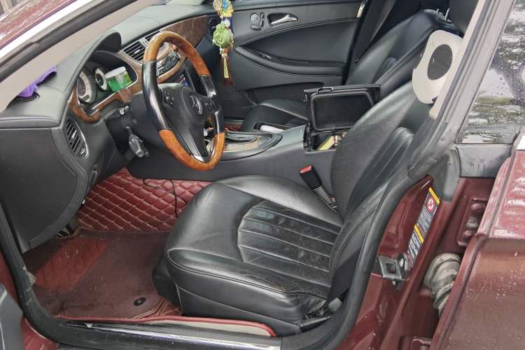 Used Mercedes-Benz CLS 2009 CLS 350 Left Front Seat
