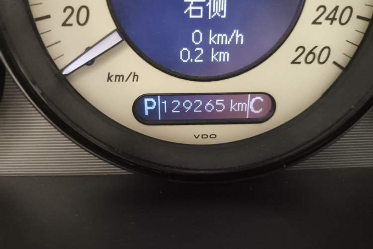 Used Mercedes-Benz CLS 2009 CLS 300 Odometer Close Up